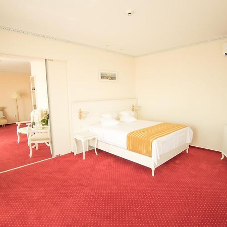 Msr Port Hotel Mangalia Extérieur photo